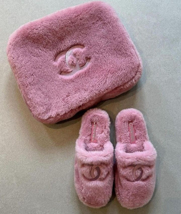 Beauty case+ciabatte C